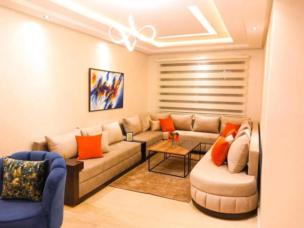 Family Stay Beautiful 2 Bedroom Apartment Casablanca