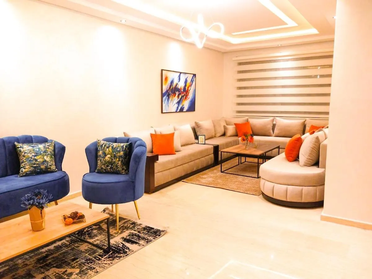 Family Stay Beautiful 2 Bedroom Apartment Casablanca
