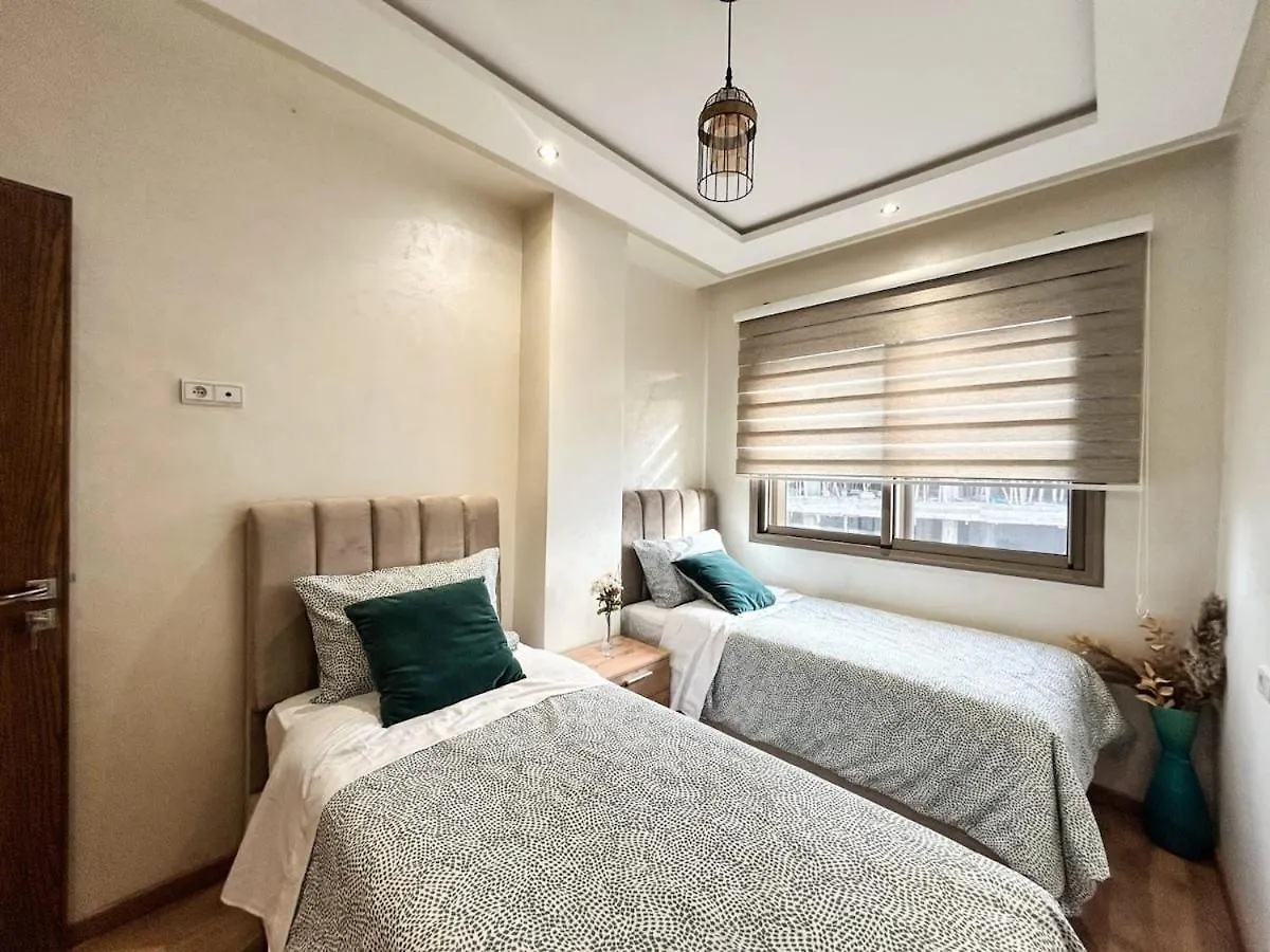 Family Stay Beautiful 2 Bedroom Apartment Casablanca